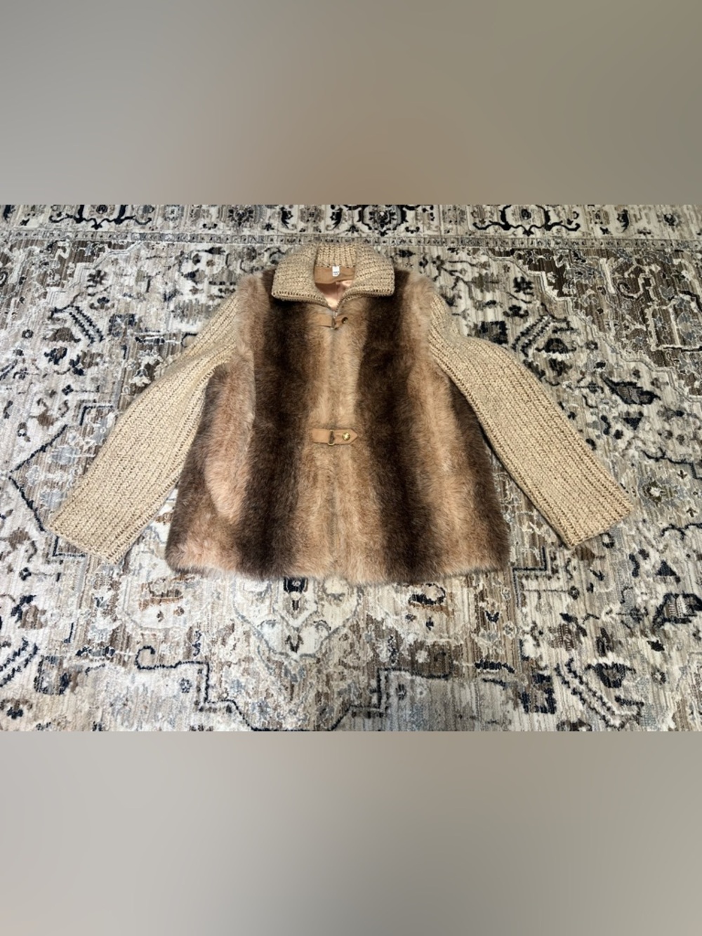 Country pAcer Brown Faux Fur Front with Cream Knit Sleeves Toggle Jacket